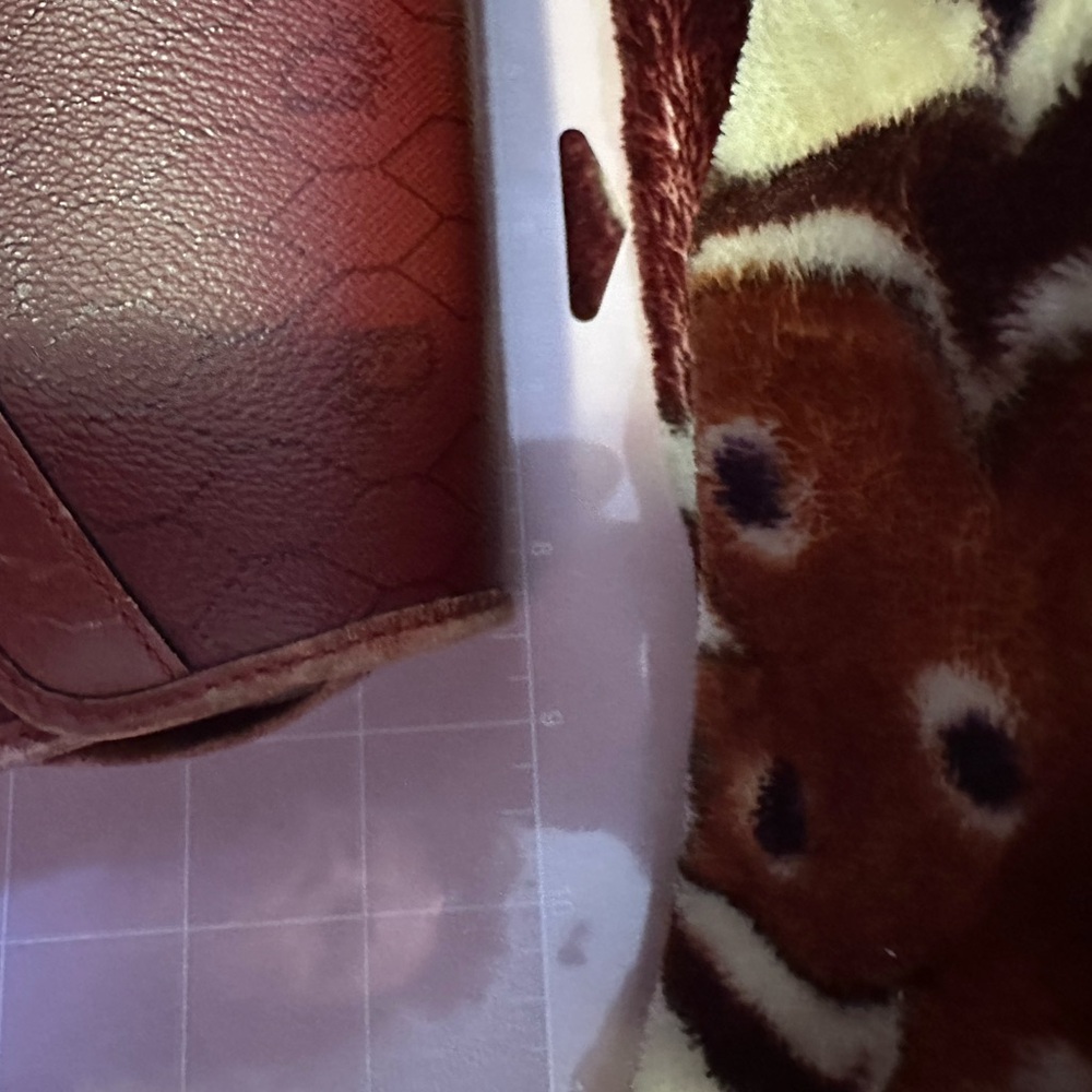 Dior vintage crossbody. In great shape. Beautiful red. - Picture 10 of 10